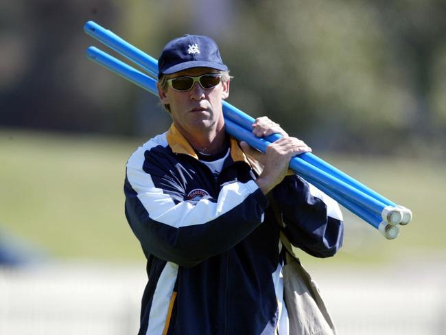 Hookes at a Victorian training session in 2002.