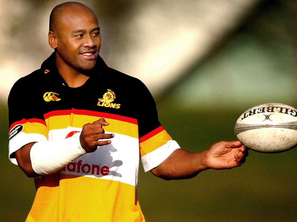 Jonah Lomu at Wellington Lions training.