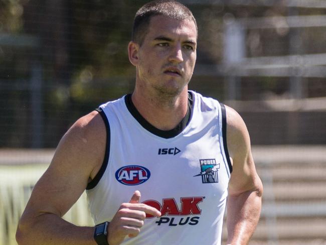 Robbie Gray (right) and Tom Rockliff during Port Adelaide Power's pre-season training at Alberton Oval on Monday, November 27, 2017. (AAP Image/Ben Macmahon) NO ARCHIVING
