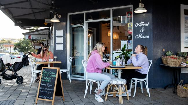 Coronavirus rules will ease on Friday to allow one person per two square metres in outdoor dining areas. Picture: Cameron Spencer/Getty Images