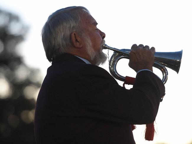 Anzac Day Dawn Service in Hervey Bay. Geoff Harper.