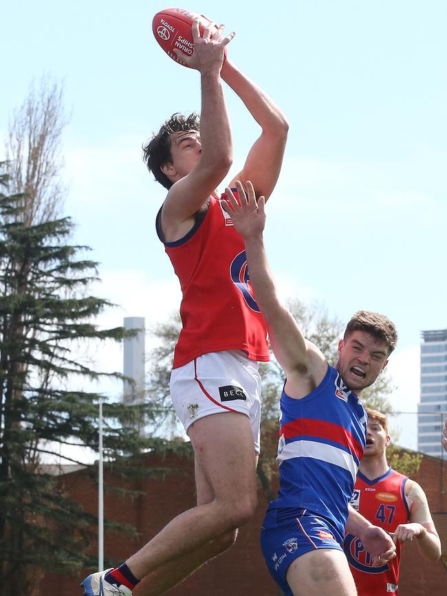 Lachlan Waddell takes a strong mark for Port Melbourne in the VFL.