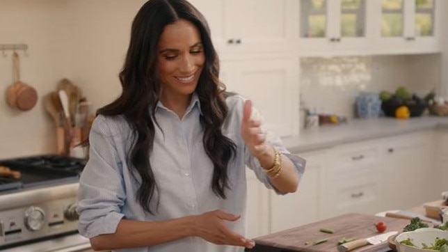 “And this is how you chop the vegetables.” Picture: Netflix