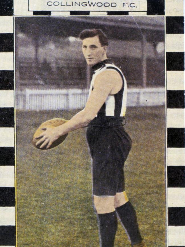 Dan Minogue on a cigarette card before he switched loyalties to Richmond.