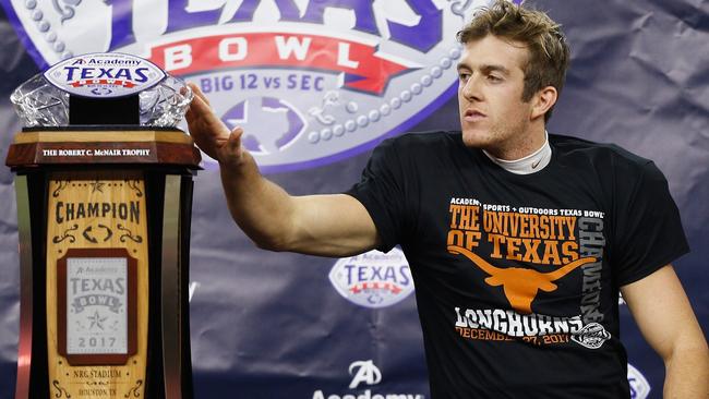 Michael Dickson accepts the Texas Bowl MVP award.