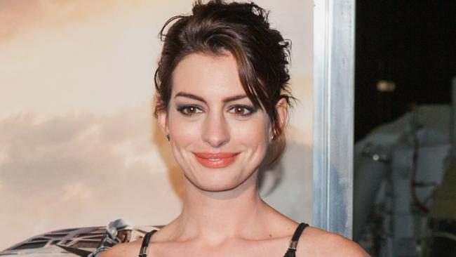 Anne Hathaway attends the Interstellar premiere at the National Air and Space Museum on November 5, 2014 in Washington, DC.