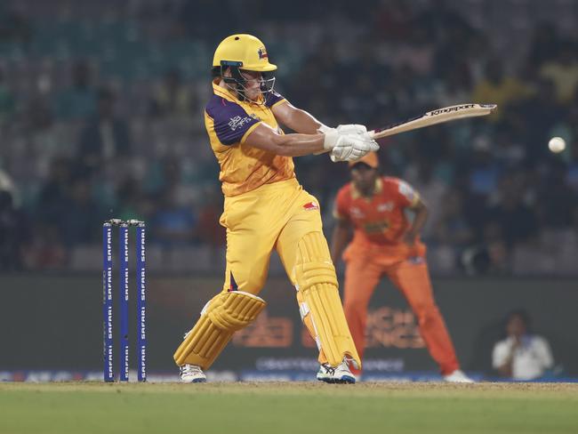 MUMBAI, INDIA - MARCH 05: Grace Harris of UP Warriorz plays a shot during the WPL 2023 match between UP Warriorz and Gujarat Giants at Dr DY Patil Sports Academy on March 5, 2023 in Mumbai, India. (Photo by Pankaj Nangia/Getty Images)